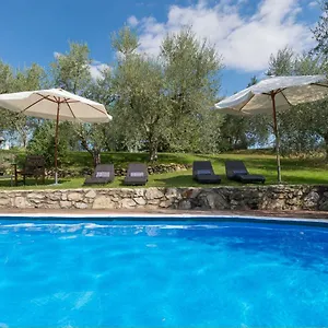 https://la-sassaia.it-tuscanyhotel.com